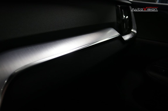 Volvo V60 Cross Country 16 of 30