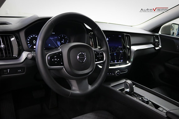 Volvo V60 Cross Country 12 of 30