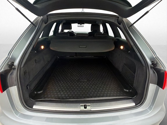 Audi A6 8 of 28