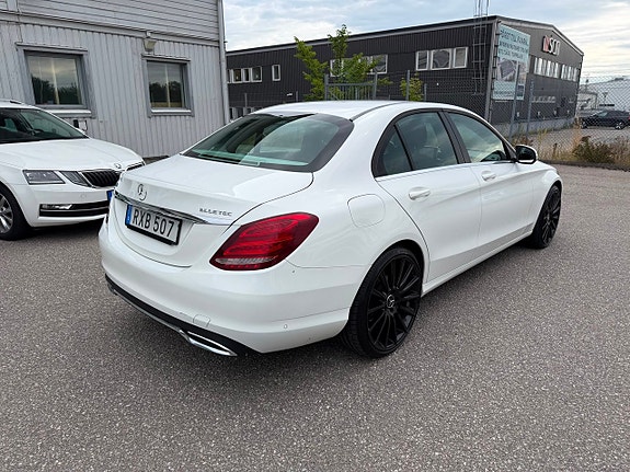 Mercedes-Benz C220 d 5 of 17