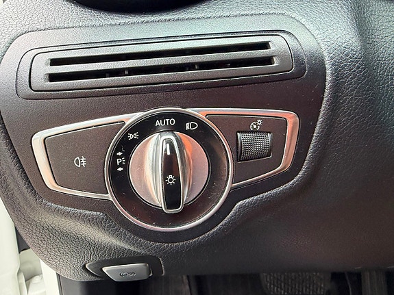 Mercedes-Benz C220 d 17 of 17