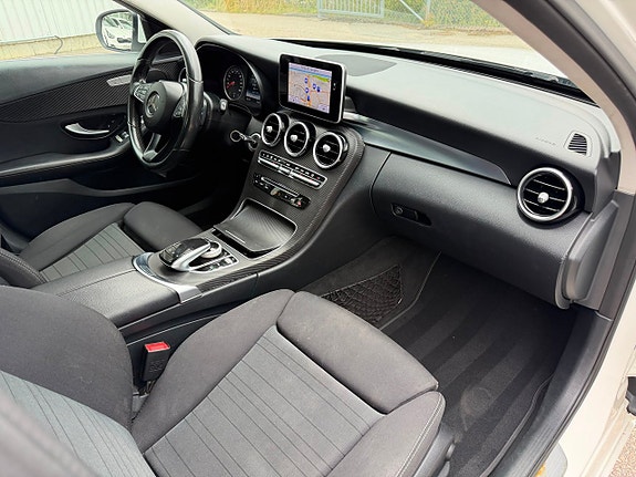 Mercedes-Benz C220 d 9 of 17