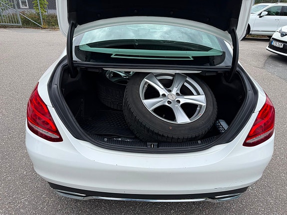 Mercedes-Benz C220 d 14 of 17