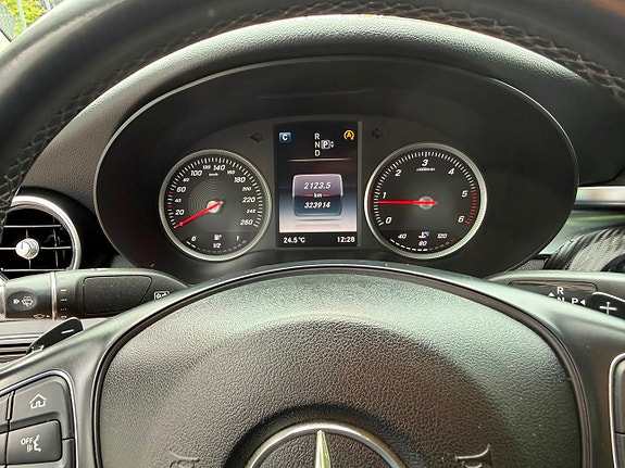 Mercedes-Benz C220 d 11 of 17