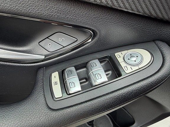 Mercedes-Benz C220 d 16 of 17