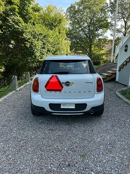 MINI Countryman Cooper D 4 of 15