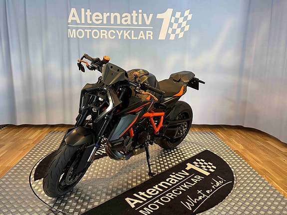 KTM 1390 SUPERDUKE R EVO 5 of 16