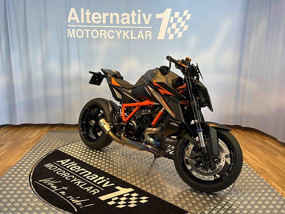 KTM 1390 SUPERDUKE R EVO 7 of 16