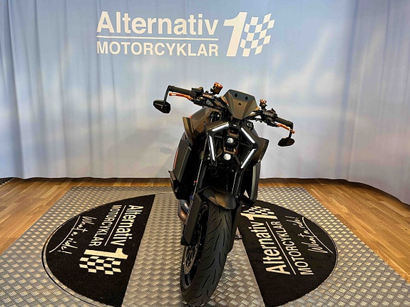 KTM 1390 SUPERDUKE R EVO 6 of 16