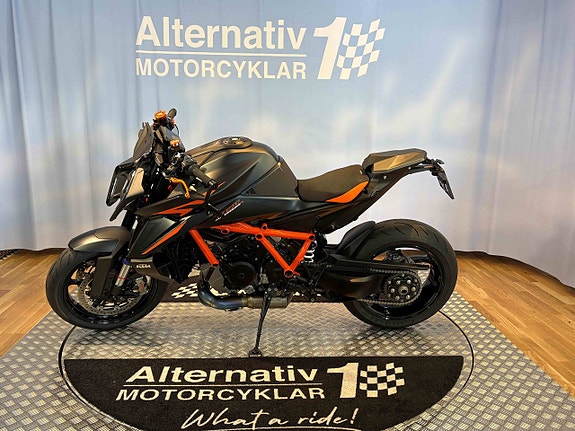 KTM 1390 SUPERDUKE R EVO 4 of 16
