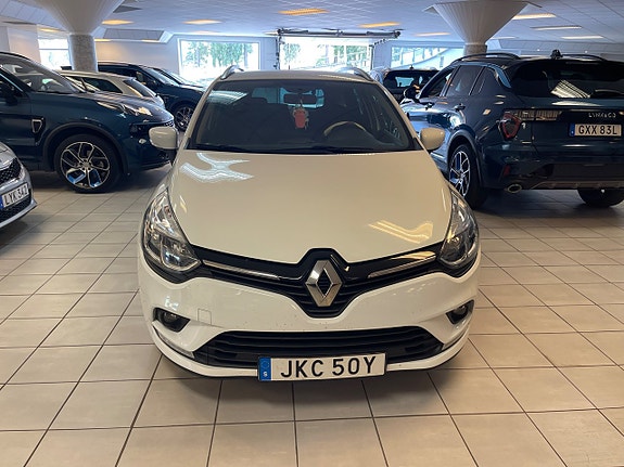 Renault Clio 2 of 5