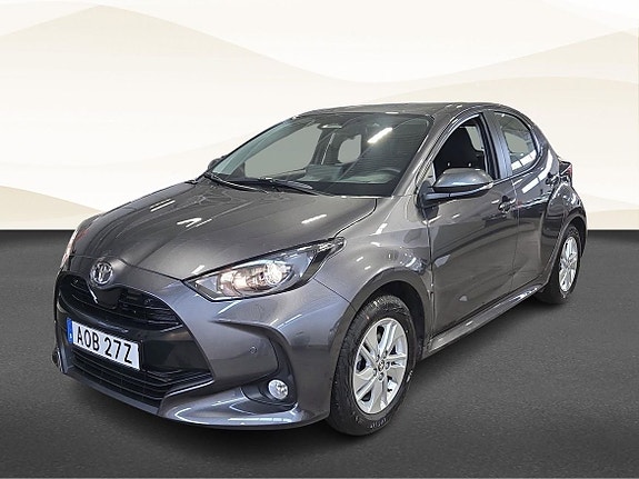 Toyota Yaris 19 of 19