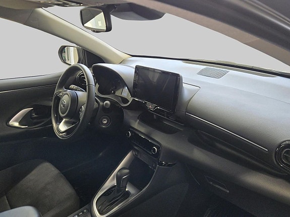 Toyota Yaris 10 of 19