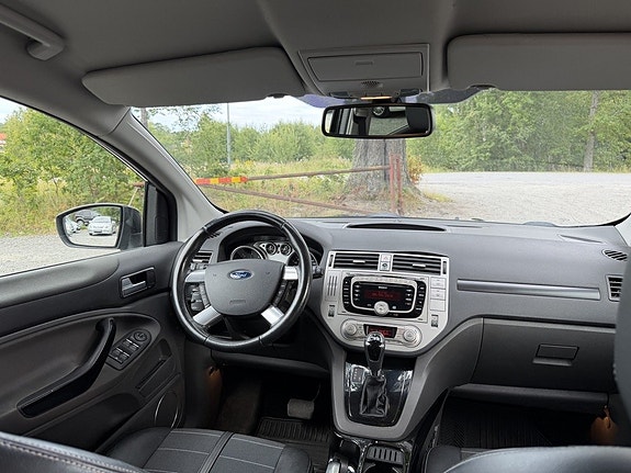 Ford Kuga 11 of 21