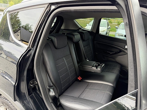 Ford Kuga 18 of 21
