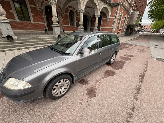 Volkswagen Passat 3 of 4