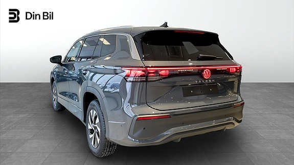 Volkswagen Tayron 4 of 15