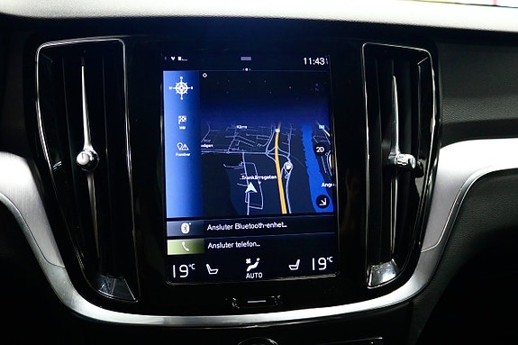 Volvo V60 13 of 17