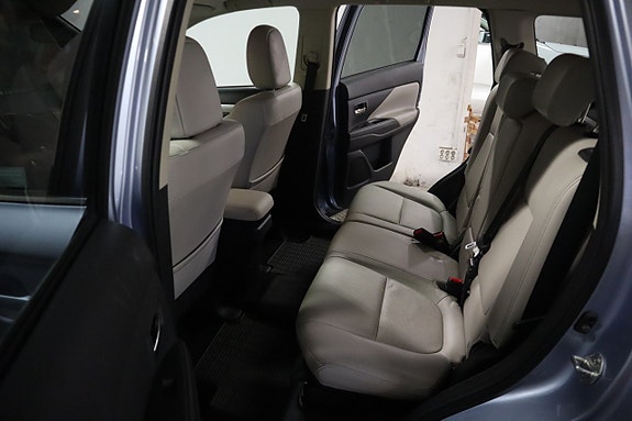 Mitsubishi Outlander 19 of 29