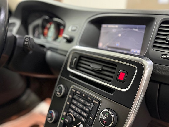 Volvo V60 19 of 20
