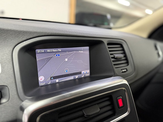 Volvo V60 18 of 20