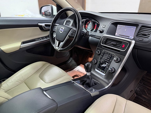 Volvo V60 20 of 20