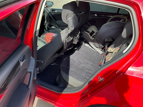Volkswagen Golf VI 5 of 12