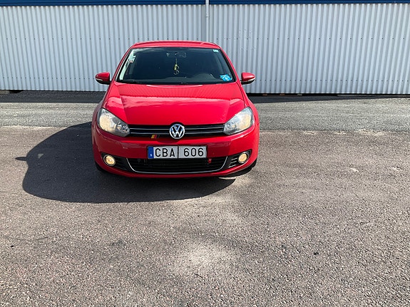 Volkswagen Golf VI 12 of 12