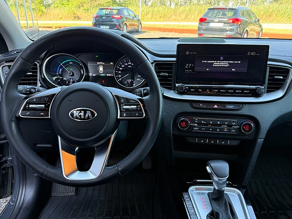 Kia Ceed 8 of 12