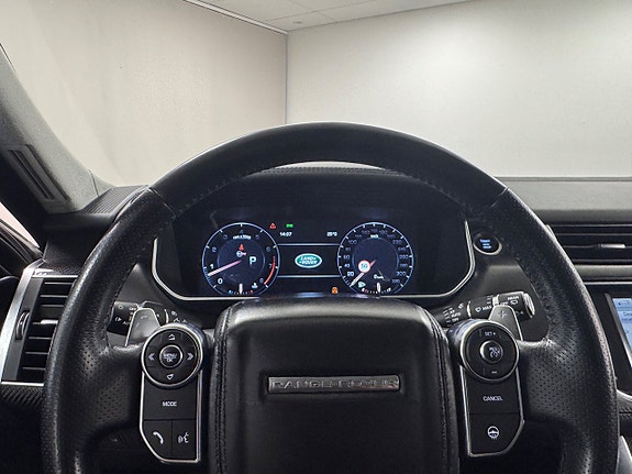 Land Rover Range Rover Sport 9 of 19