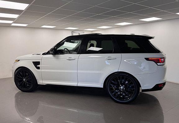 Land Rover Range Rover Sport 16 of 19