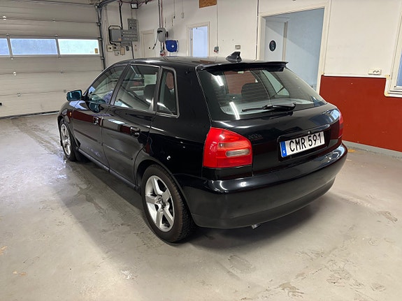 Audi A3 4 of 6