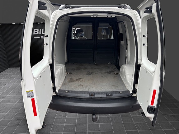 Volkswagen Caddy 9 of 16