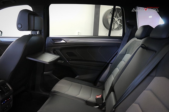 Volkswagen Tiguan Allspace 29 of 30