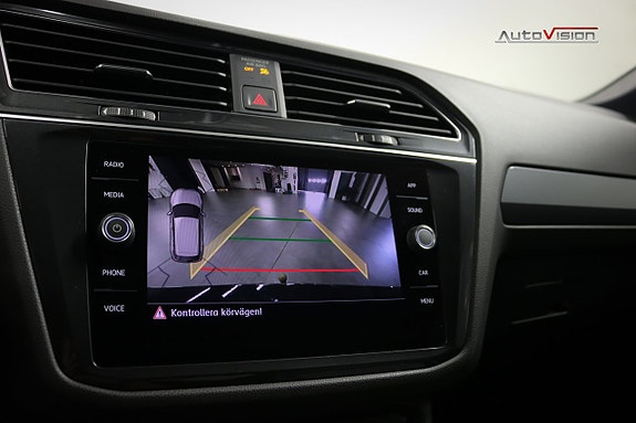 Volkswagen Tiguan Allspace 25 of 30