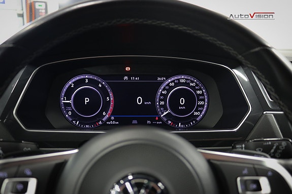 Volkswagen Tiguan Allspace 23 of 30