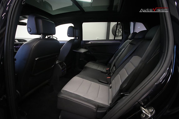 Volkswagen Tiguan Allspace 28 of 30