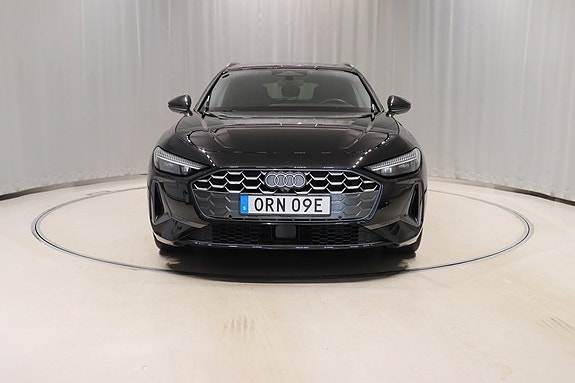 Audi A5 2 of 11