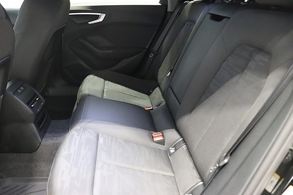 Audi A5 8 of 11