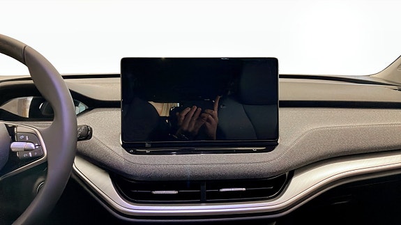 Skoda Enyaq 9 of 13
