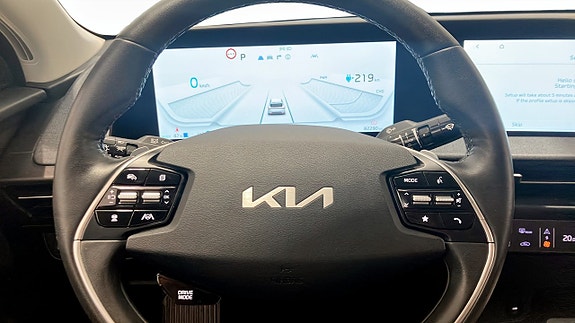 Kia EV6 10 of 17