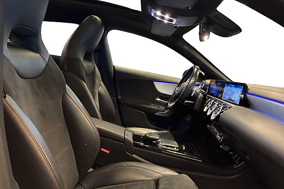 Mercedes-Benz CLA200 d 17 of 22