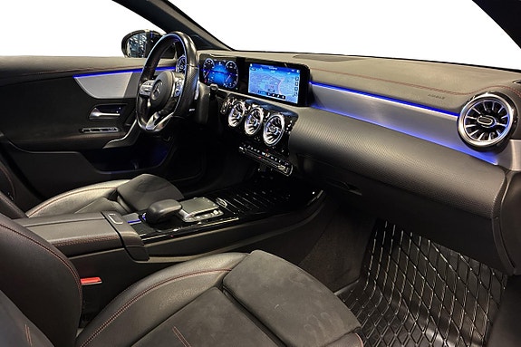 Mercedes-Benz CLA200 d 11 of 22