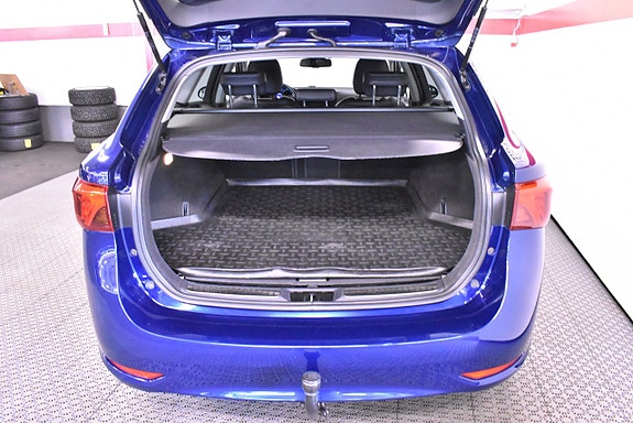 Toyota Avensis 16 of 17