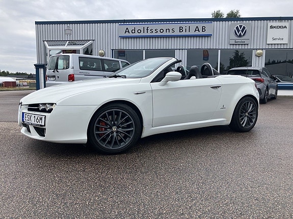 Alfa Romeo Spider 25 of 29