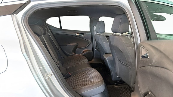 Opel Astra 5 of 21