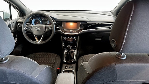 Opel Astra 4 of 21