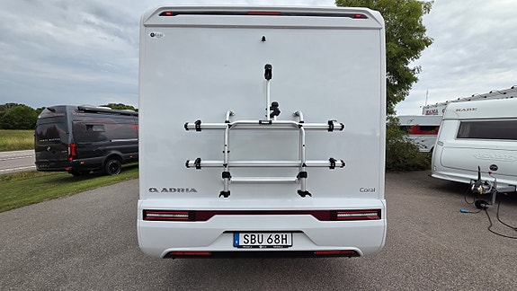 Adria Coral 670DL 4 of 21