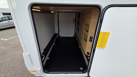 Adria Coral 670DL 21 of 21
