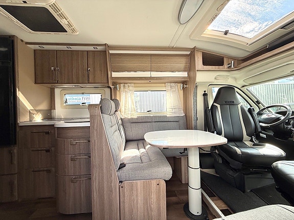 Kabe Travelmaster 740 LGB 8 of 19